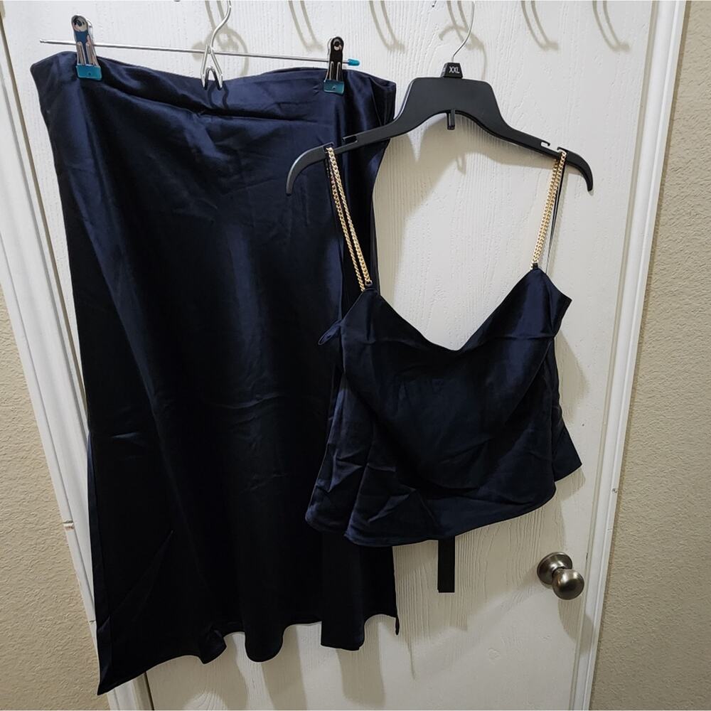 House of Harlow 1960 x Revolve 2pc midi skirt and chain detail tank size large